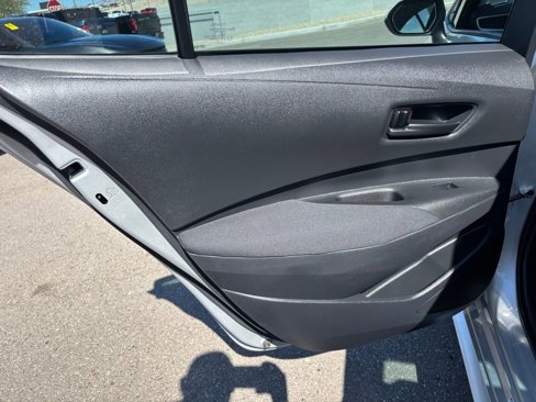 Used 2022 Toyota Corolla LE image 20