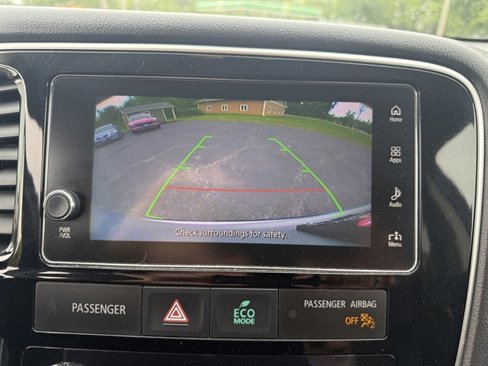Used 2017 Mitsubishi Outlander SE image 19