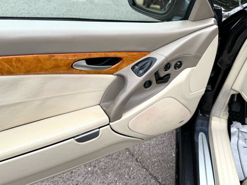 Used 2003 Mercedes-Benz SL 500 image 39