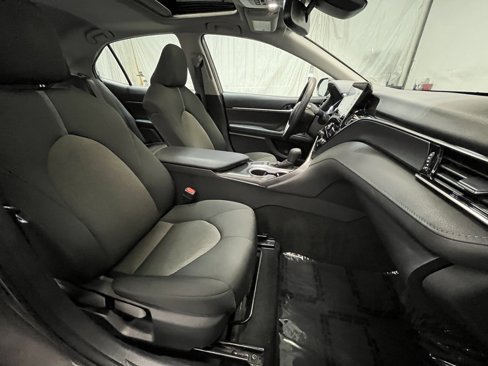 Used 2023 Toyota Camry LE w/ Convenience Package image 23
