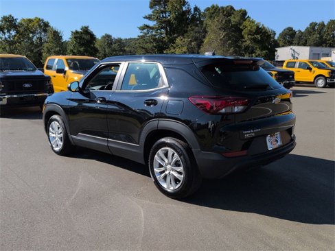 Used 2023 Chevrolet TrailBlazer LS image 11