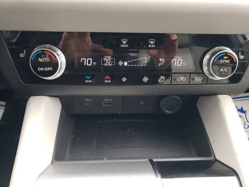Used 2022 Mitsubishi Outlander SEL image 19