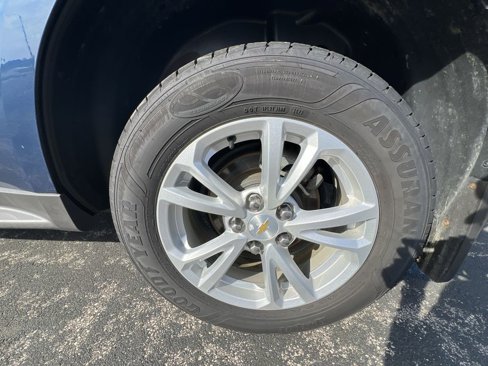 Certified 2017 Chevrolet Equinox LT w/ Convenience Package image 29