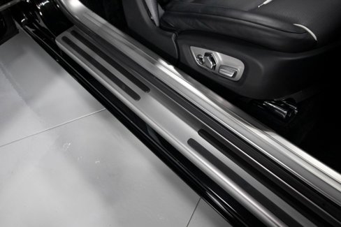 Used 2018 Rolls-Royce Dawn image 44