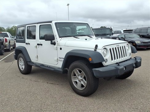 Used 2018 Jeep Wrangler Unlimited Sport S image 2