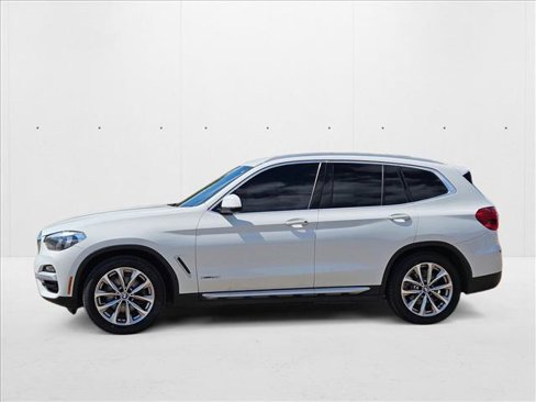 Used 2018 BMW X3 xDrive30i image 9