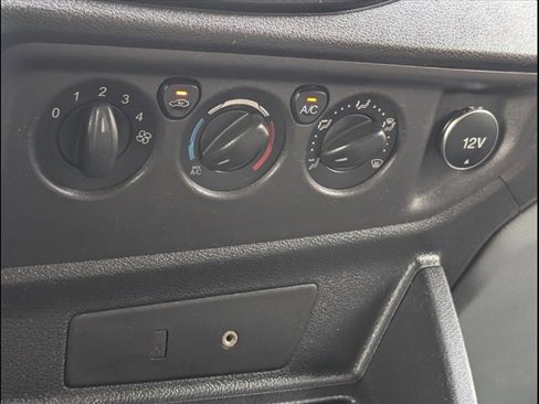 Used 2015 Ford Transit 250 130 Low Roof image 14
