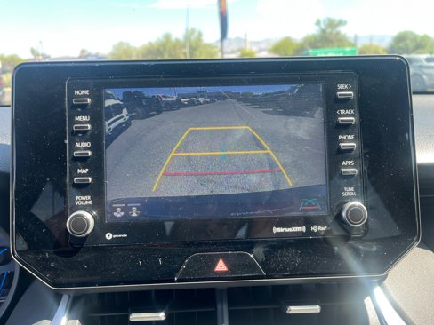Used 2022 Toyota Venza XLE image 28