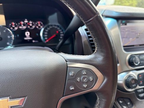 Used 2017 Chevrolet Suburban Premier image 35