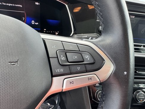 Used 2022 Volkswagen Jetta SE w/ Panoramic Sunroof Package image 31