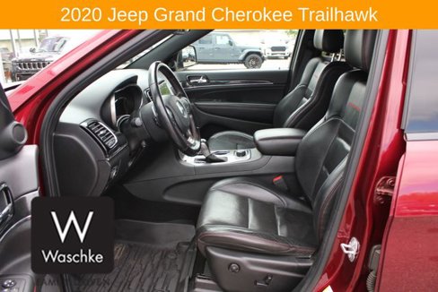 Used 2020 Jeep Grand Cherokee Trailhawk w/ Trailhawk Luxury Group image 18