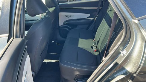 Used 2022 Hyundai Tucson SEL w/ Cargo Package image 22
