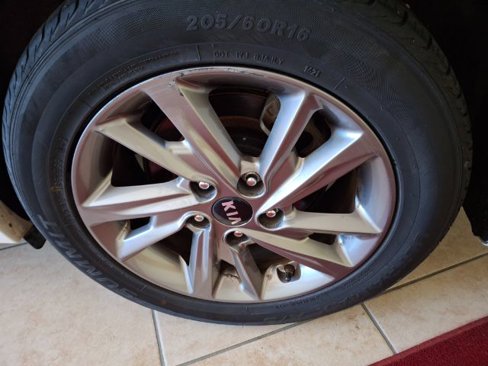 Used 2019 Kia Optima LX image 18