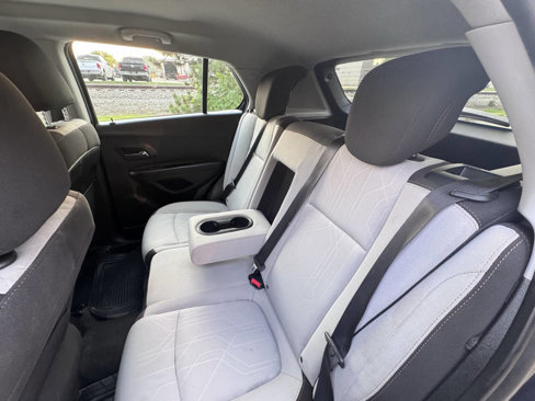 Used 2019 Chevrolet Trax LT image 16