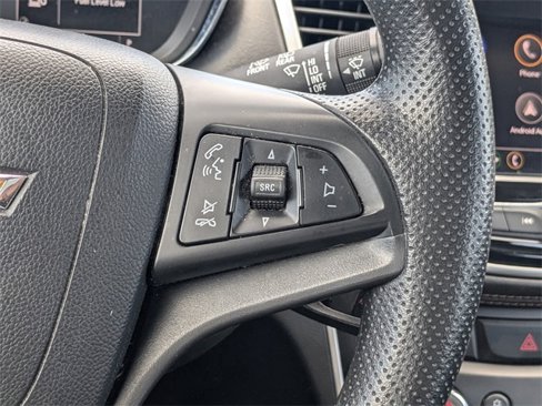 Used 2020 Chevrolet Trax LS image 25