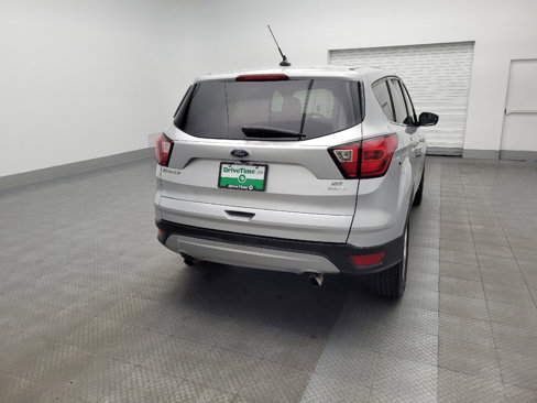 Used 2019 Ford Escape SE image 7