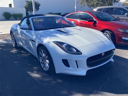 Used 2017 Jaguar F-TYPE Convertible image 3