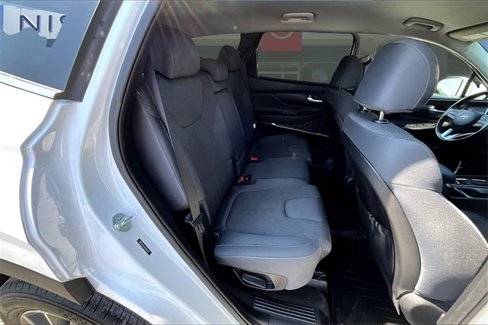 Used 2019 Hyundai Santa Fe SEL image 21
