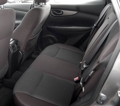 Used 2021 Nissan Rogue Sport S image 24