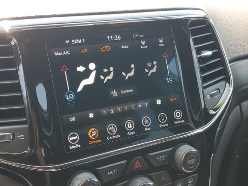 Used 2022 Jeep Grand Cherokee Laredo X image 20