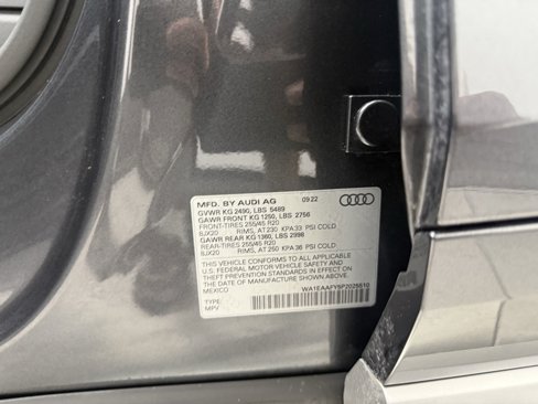 Used 2023 Audi Q5 2.0T Premium Plus image 29