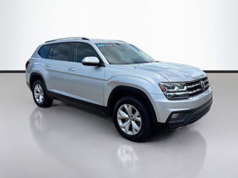 Used 2018 Volkswagen Atlas SE image 3