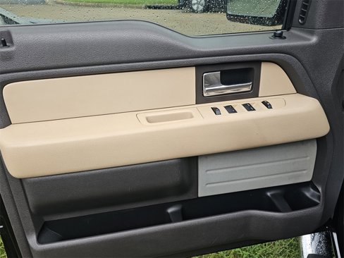 Used 2012 Ford F150 XLT w/ XLT Chrome Pkg image 4