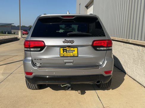 Used 2016 Jeep Grand Cherokee Limited 75th Anniversary image 5