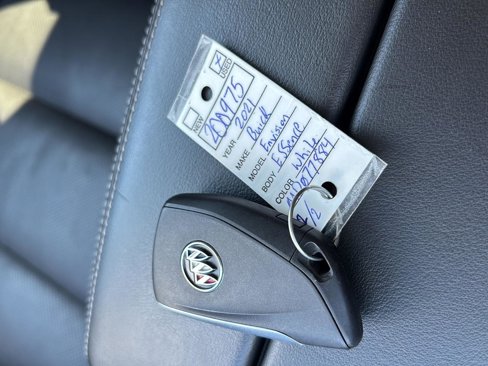 Used 2021 Buick Envision Essence w/ Sport Touring Package image 33