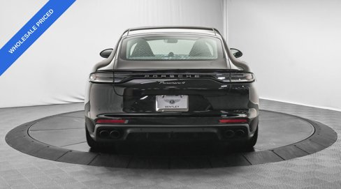 Used 2022 Porsche Panamera 4 Platinum Edition image 6