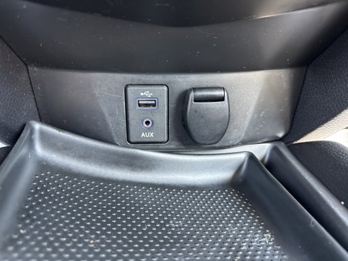Used 2017 Nissan Rogue S image 20