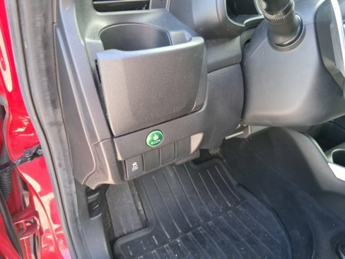 Used 2016 Honda Fit EX image 17
