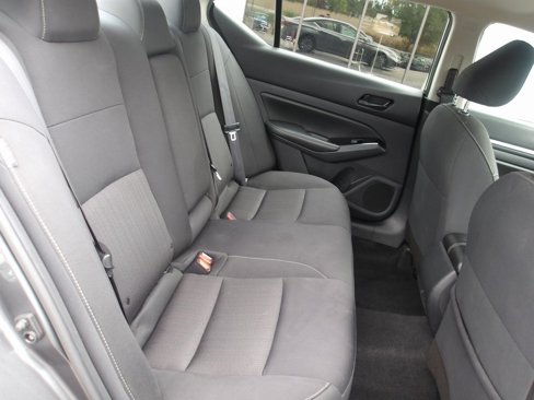 Used 2023 Nissan Altima 2.5 SV image 15