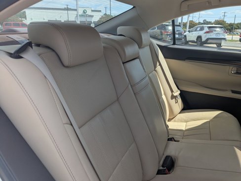 Used 2017 Lexus ES 350 image 29