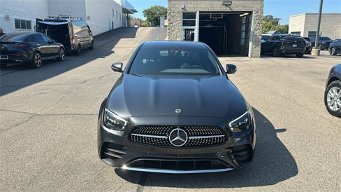 Certified 2022 Mercedes-Benz E 350 4MATIC Sedan image 11
