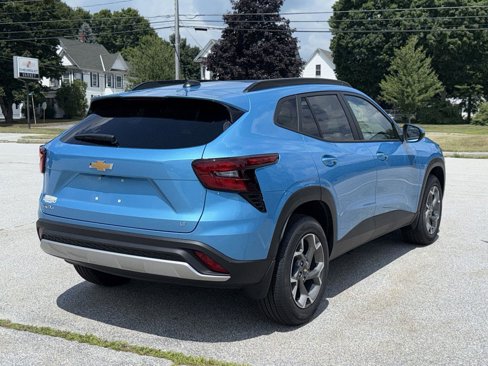 New 2025 Chevrolet Trax LT w/ LT Convenience Package image 7