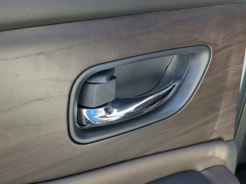 Used 2021 Nissan Murano Platinum image 30