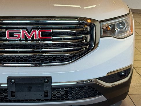 Used 2019 GMC Acadia SLE image 13