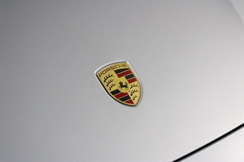 Certified 2022 Porsche Taycan image 27