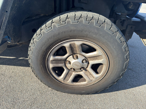 Used 2015 Jeep Wrangler Unlimited Sport image 12
