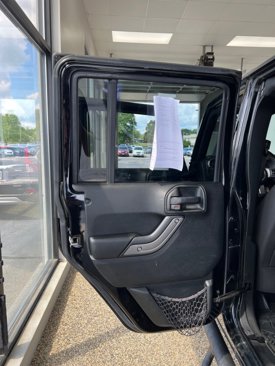 Used 2017 Jeep Wrangler Sport image 16