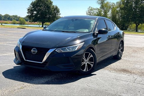 Used 2020 Nissan Sentra SV image 2