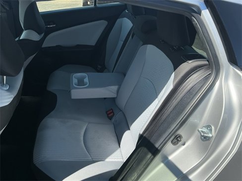 Used 2017 Toyota Prius Two image 27