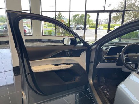 Certified 2024 Cadillac Lyriq Luxury w/ LPO, Floor Liner Package image 13