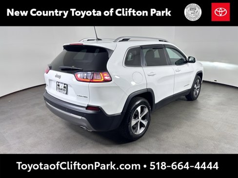 Used 2021 Jeep Cherokee Limited image 3