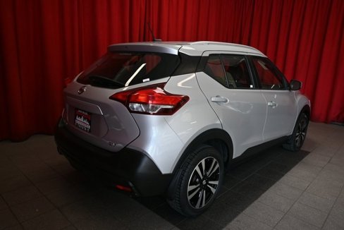 Used 2019 Nissan Kicks SV image 6