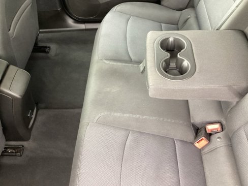 Used 2017 Chevrolet Cruze LT w/ Convenience Package image 25