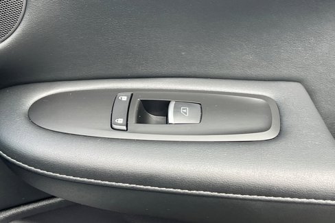 Used 2025 INFINITI QX55 Luxe w/ Cargo Package image 22