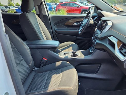 Used 2020 GMC Terrain SLE w/ Driver Convenience Package image 14