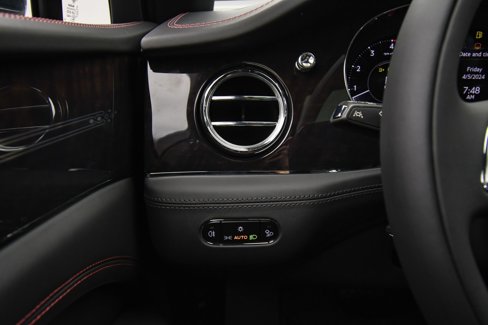 Used 2024 Bentley Bentayga Extended Wheelbase image 33